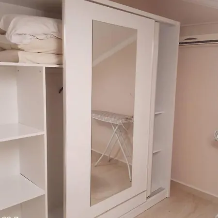 Apartment Ocean Villa *